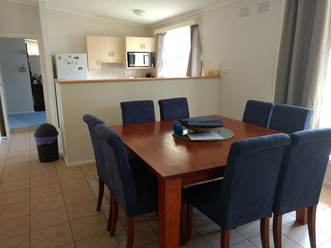 Blue Rama Narrandera - Accommodation Burleigh 1