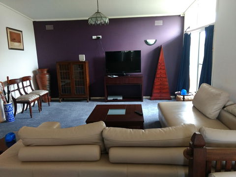 Blue Rama Narrandera - Accommodation Burleigh 2