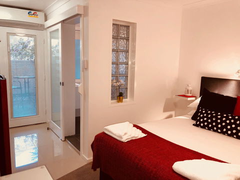 Canberra Short Term And Holiday Accommodation - Accommodation Burleigh 0