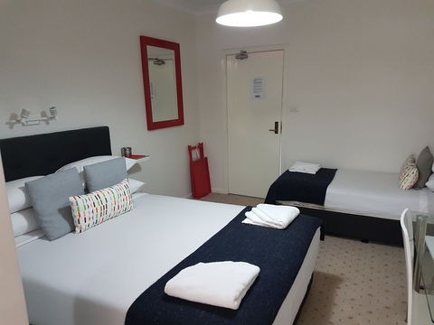 Canberra Short Term And Holiday Accommodation - Accommodation Burleigh 2