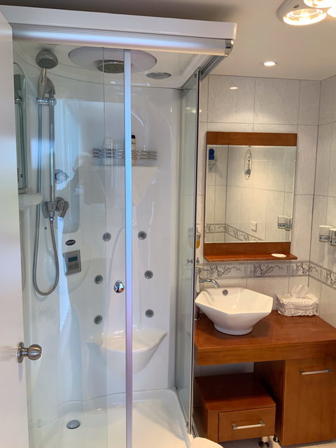 Island Eden - Accommodation Burleigh 4