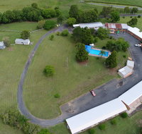 Jacaranda Motor Lodge and Moos Restaurant - Accommodation Burleigh