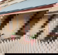 McKinley's Rest - Accommodation Burleigh