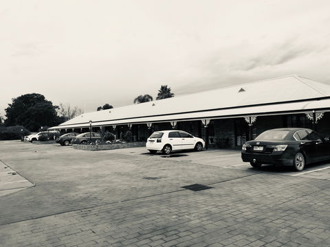 Philadelphia Motor Inn - Accommodation Burleigh 1