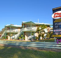 Pine Lodge Holiday Apartments - Accommodation Burleigh