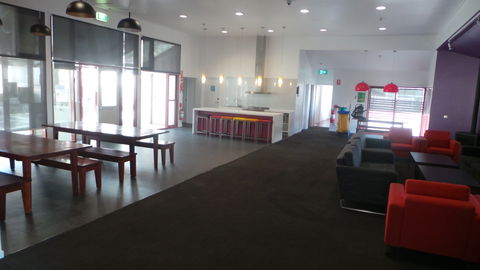 University Of Canberra Village - Accommodation Burleigh 9