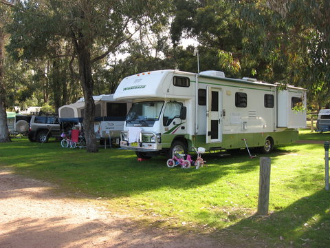 BIG4 Taunton Farm Holiday Park - Accommodation Burleigh 0