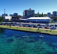 Lakes and Ocean Hotel - Accommodation Burleigh