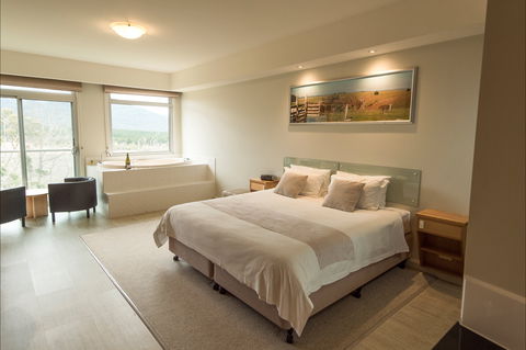 Macedon Ranges Hotel & Spa - Accommodation Burleigh 0