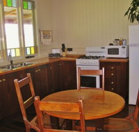 McLennans Lane River Retreat - Accommodation Burleigh