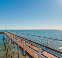 Riviera Resort - Accommodation Burleigh