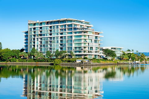 ULTIQA Freshwater Point Resort - Accommodation Burleigh 1