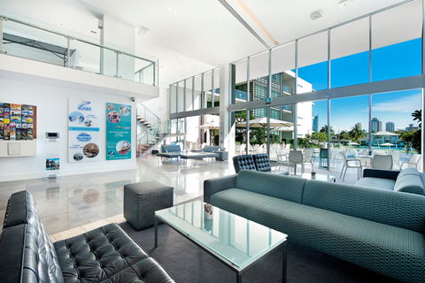 ULTIQA Freshwater Point Resort - Accommodation Burleigh 2