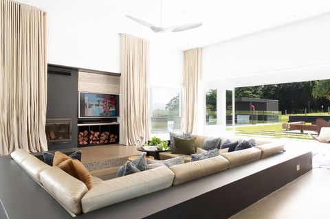 Amileka - Accommodation Burleigh 2