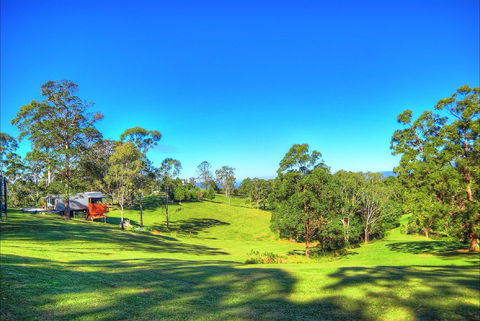Cabins@theView - Accommodation Burleigh 0