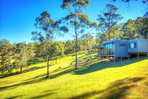 Cabins@theView - Accommodation Burleigh 1