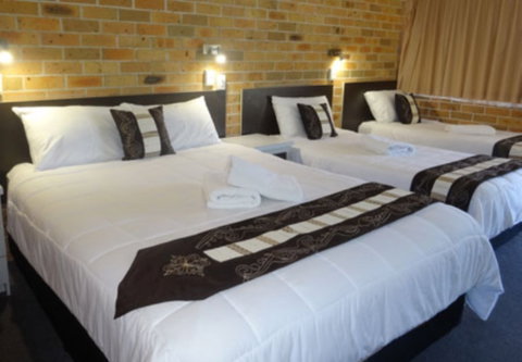 Forster Palms Motel - Accommodation Burleigh 0
