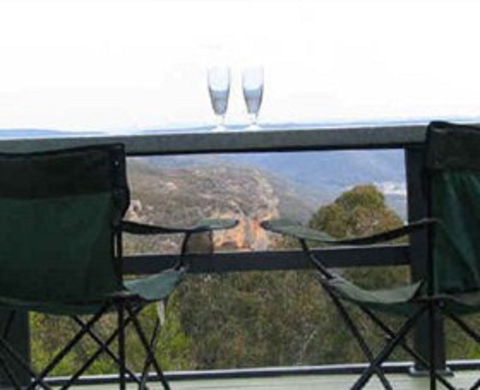 Hatters Hideout Lyres Loft - Accommodation Burleigh 0