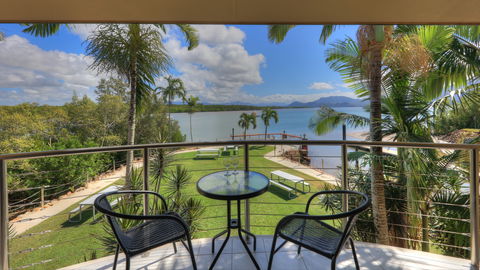 Hinchinbrook Marine Cove Resort - Accommodation Burleigh 2