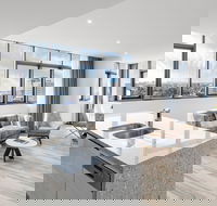 Meriton Suites Church Street Parramatta - Accommodation Burleigh