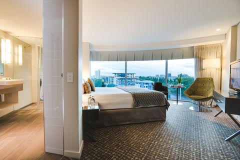 The Point Brisbane Hotel - Accommodation Burleigh 2