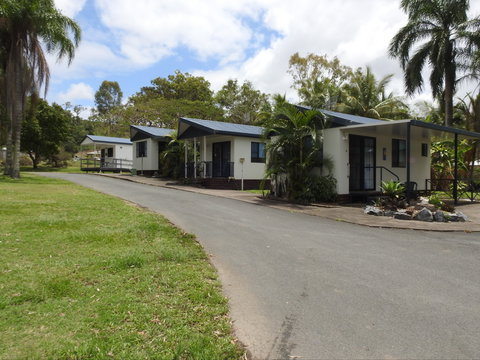 Tropicana Caravan Park Sarina - Accommodation Burleigh 0