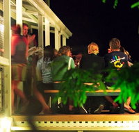 Blue Reef Backpackers - Accommodation Burleigh