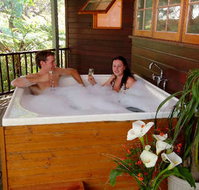 Yallingup Lodge Spa Retreat - Accommodation Burleigh