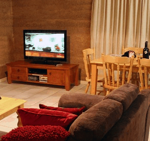 Pemberton  Forrest Cottages  - Accommodation Burleigh 3