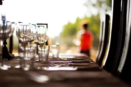 Stonebarn - Accommodation Burleigh 3