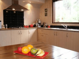 Kangaroo Creek Chalets - Accommodation Burleigh 2