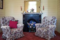 Aunty Lils Heritage Cottages - Accommodation Burleigh 1