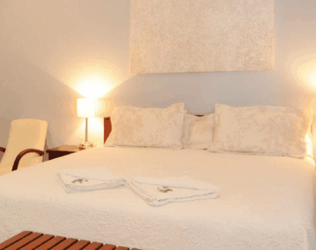 Cairnhill Homestead - Accommodation Burleigh