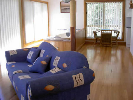 Bewong River Retreat - Accommodation Burleigh 5