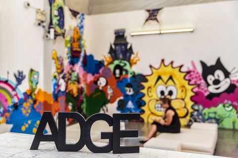 ADGE Apartments - Accommodation Burleigh 1