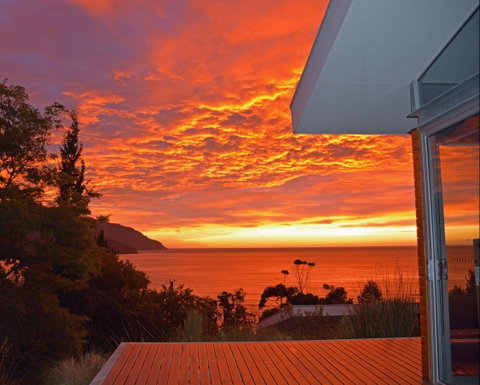 Eaglehawk Pavilions - Accommodation Burleigh 2