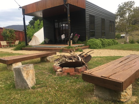 Farm Pod At Twamley Farm - Accommodation Burleigh 0