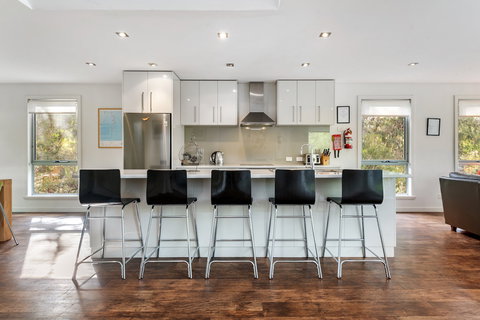 Freycinet Haven - Accommodation Burleigh 2