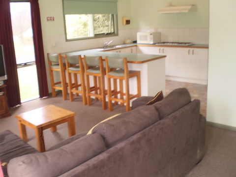 Khancoban Rose Holiday Units - Accommodation Burleigh 2