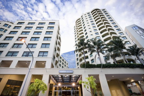 Mantra Parramatta - Accommodation Burleigh 0