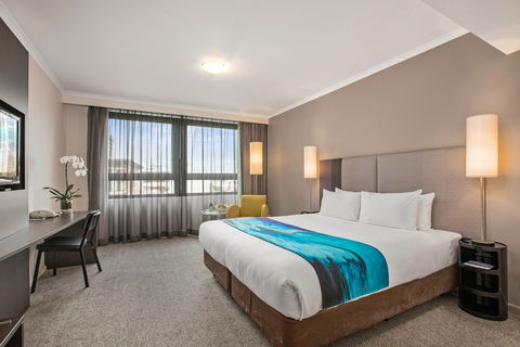 Mantra Parramatta - Accommodation Burleigh 1