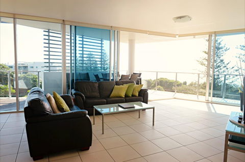 Manta Bargara Resort - Accommodation Burleigh 2