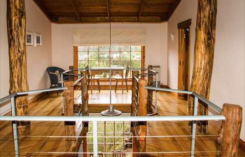 Piners Loft - Accommodation Burleigh 1