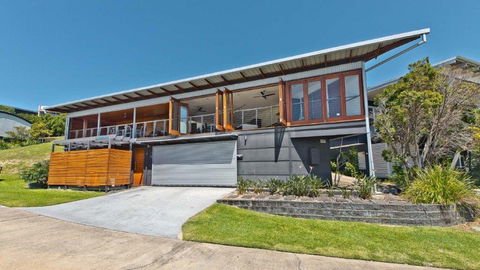 Tangalooma Hilltop Haven - Accommodation Burleigh 2