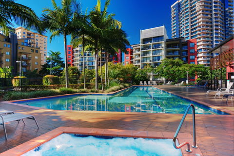 The Docks On Goodwin - Accommodation Burleigh 0