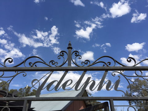 Adelphi Apartments - Accommodation Burleigh 2