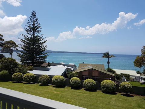 Batehaven Beauty - Accommodation Burleigh 0