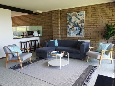 Batehaven Beauty - Accommodation Burleigh 1