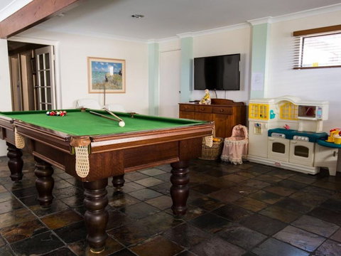 Beachside At Silver Sands - Accommodation Burleigh 2