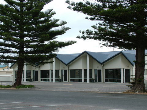 Beachport Caravan Park - Accommodation Burleigh 2
